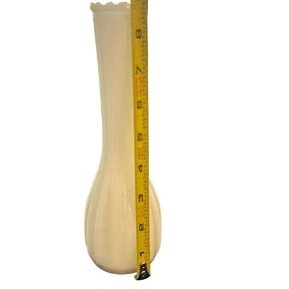Vintage Milk Glass 9" Bud‎ Vase. - Picture 6 of 6